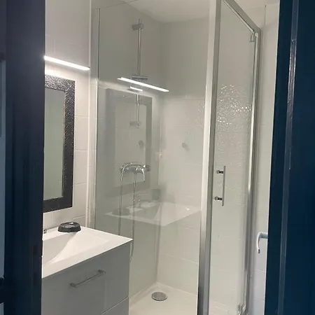 Aux Portes Des Cévenne *